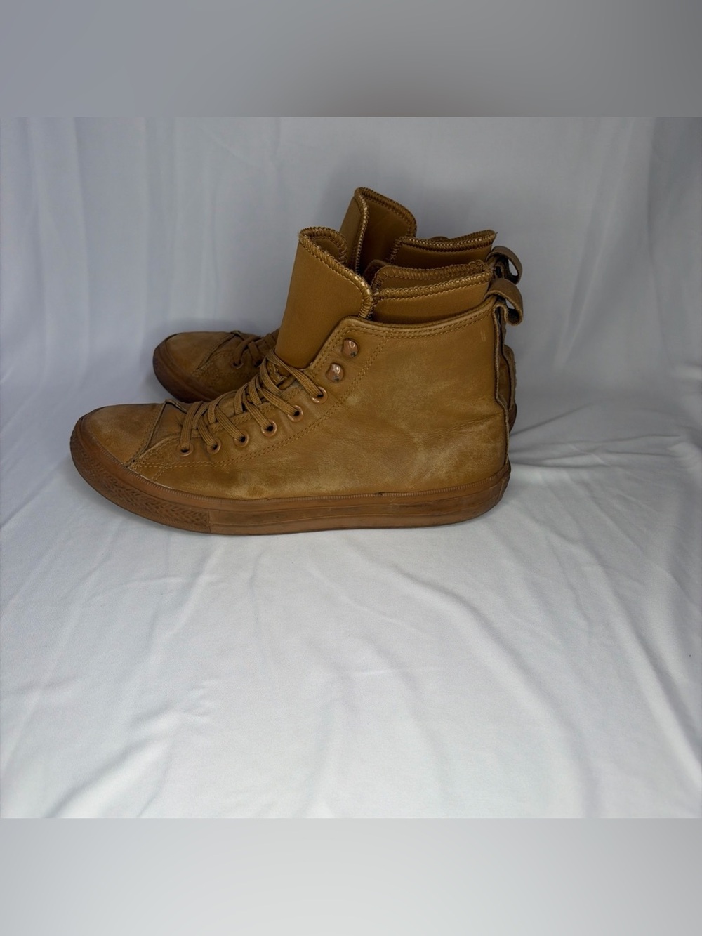 Converse Men's High-Top Sneakers in Brown